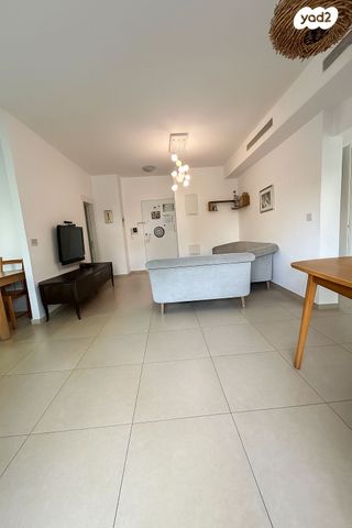 דירה, שיינקין, שינקין, גבעתיים