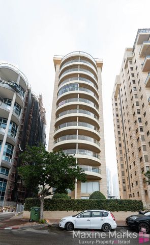 דירה, הגילה, נוף הטיילת, נתניה