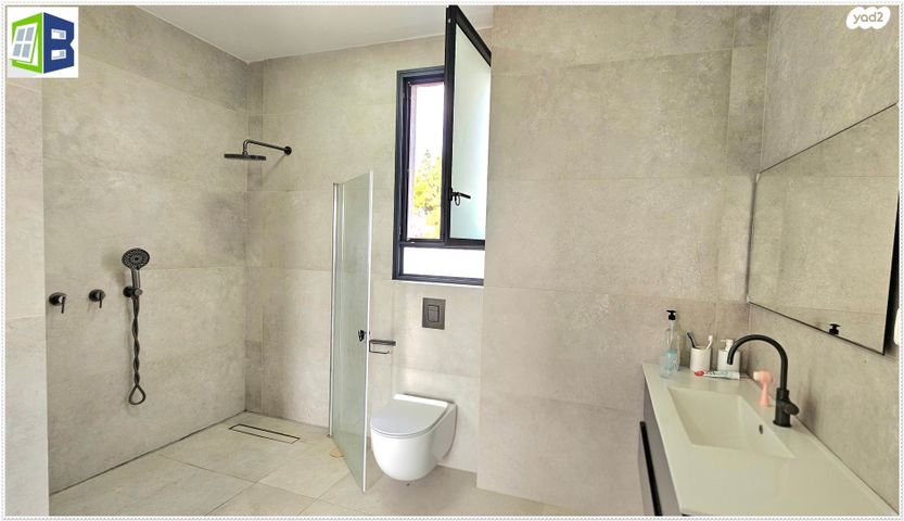 דו משפחתי, ד"ר שמעון היימן, נאות הדרים, גן יבנה