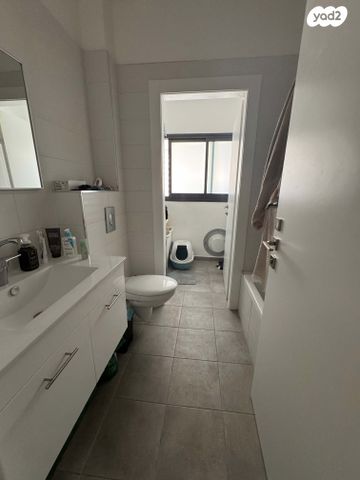 דירה, יהודה לייב פינסקר 101, קרול, פתח תקווה