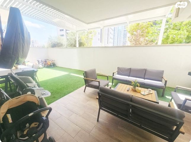 דירת גן, חיים לסקוב 5, נאות שמיר, רמלה