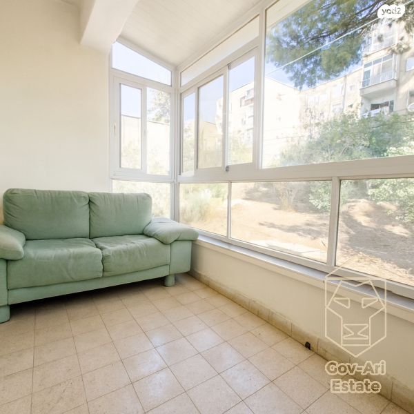 דירה, דוד שמעוני, גבעת הורדים, רסקו, ירושלים