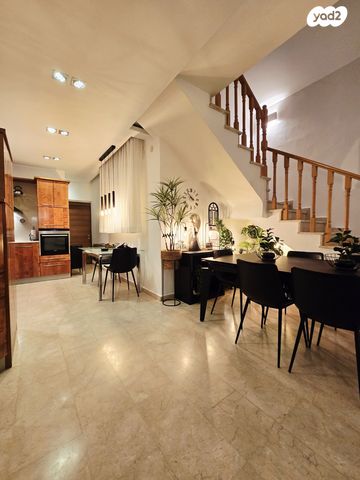 גג/ פנטהאוז, עמק החולה, מודיעין מכבים רעות