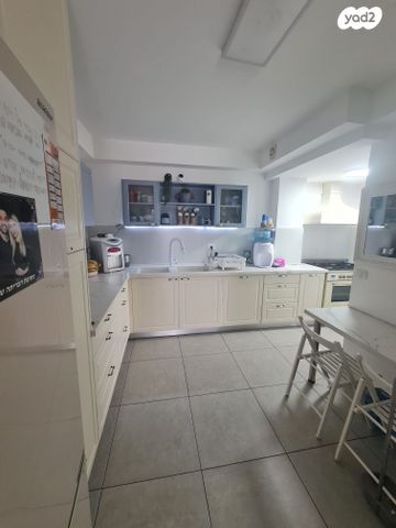 דירה, משה לוי, נאות שמיר, רמלה