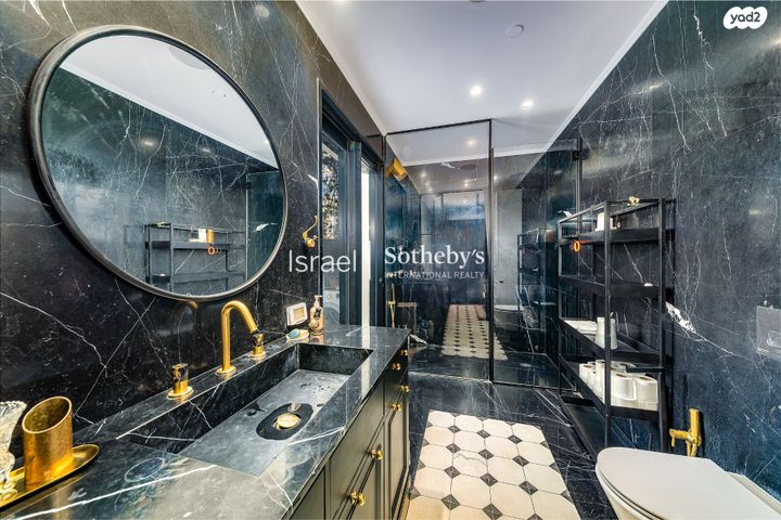 גג/ פנטהאוז, הצפון החדש - כיכר המדינה, תל אביב יפו