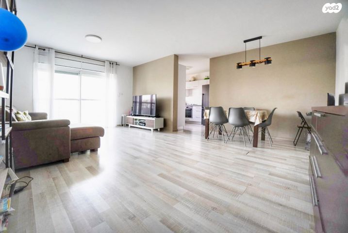 דירה, עמק האלה, הנביאים, מודיעין מכבים רעות