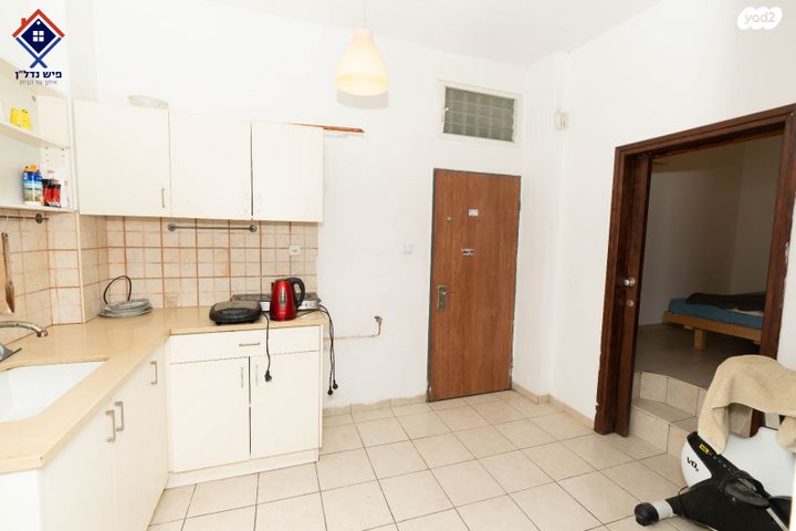 דירה, בן יהודה, חיפה