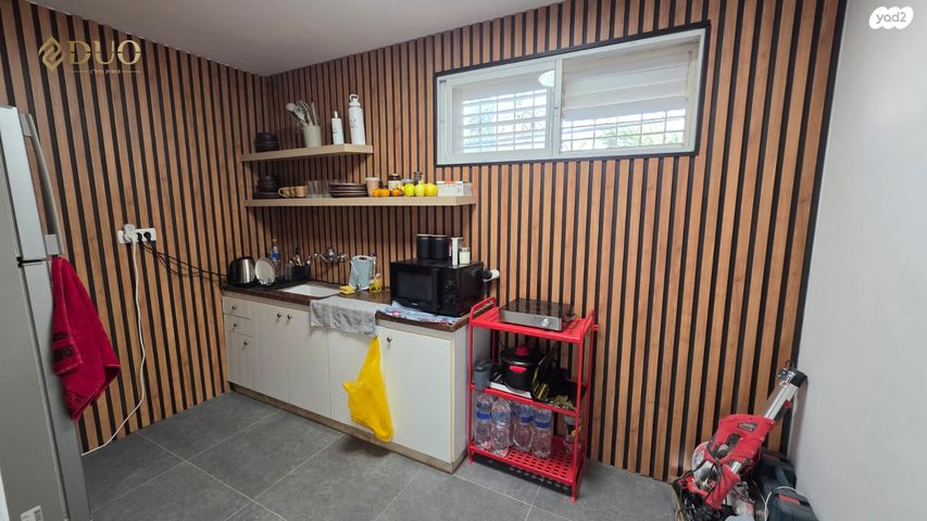 דירה, א.ד. גורדון, טירת כרמל