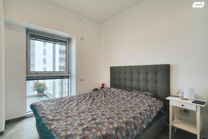 דירה, דרך מנחם בגין 144, מונטיפיורי, הרכבת, תל אביב יפו