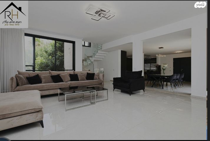 בית פרטי/ קוטג', הפרג, אורנית