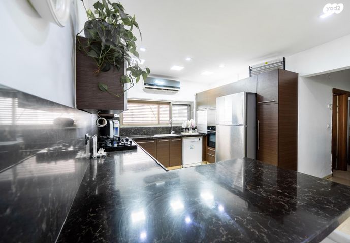 גג/ פנטהאוז, רינגלבלום, קרית שלום, תל אביב יפו