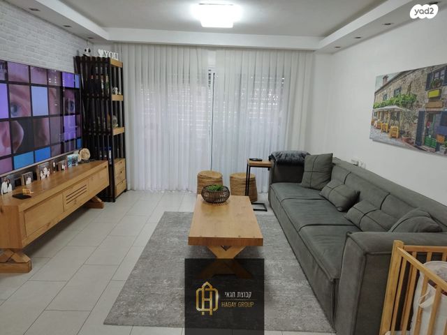 דירת גן, הכרמל 4, נאות יצחק רבין, רמלה