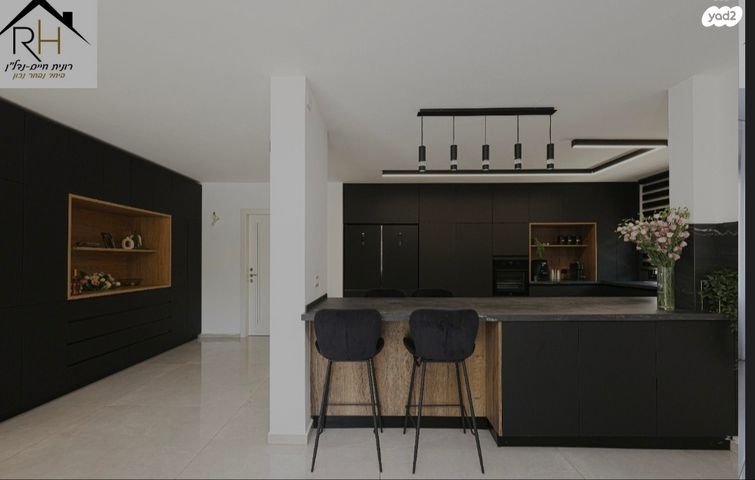 בית פרטי/ קוטג', הפרג, אורנית