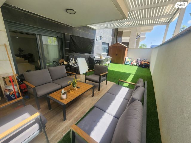 דירת גן, חיים לסקוב 5, נאות שמיר, רמלה