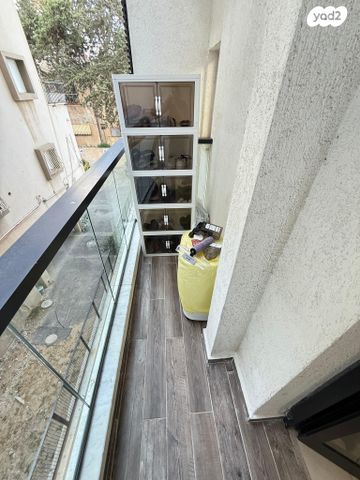 דירה, ירושלים 9, בת ים