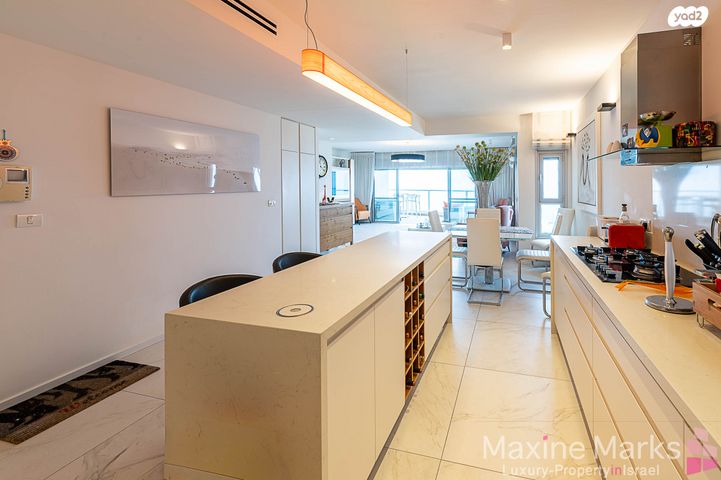 דירה, הגילה, נוף הטיילת, נתניה