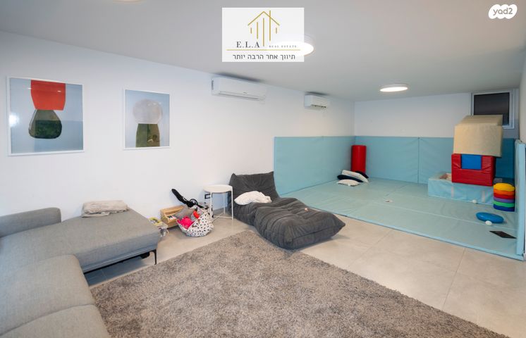 דירת גן, הרצליה הירוקה, נווה עובד, הרצליה