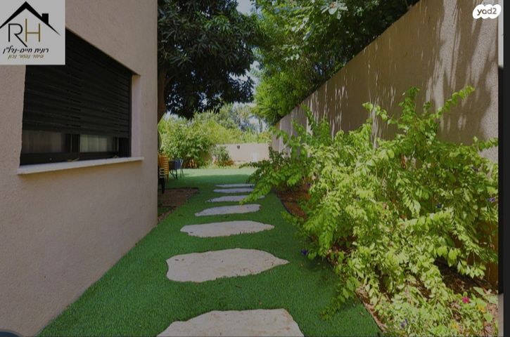 בית פרטי/ קוטג', הפרג, אורנית