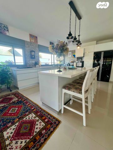 גג/ פנטהאוז, עפולה