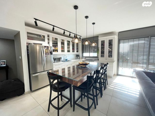 דירה, קרית אילון, חולון