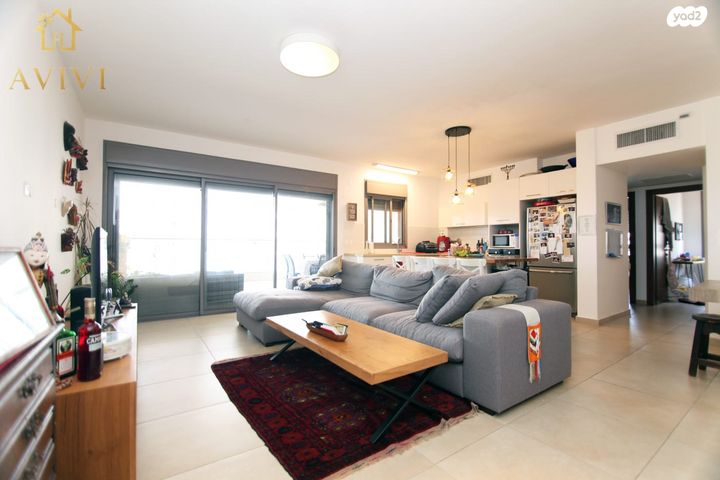 אהוד מנור 14