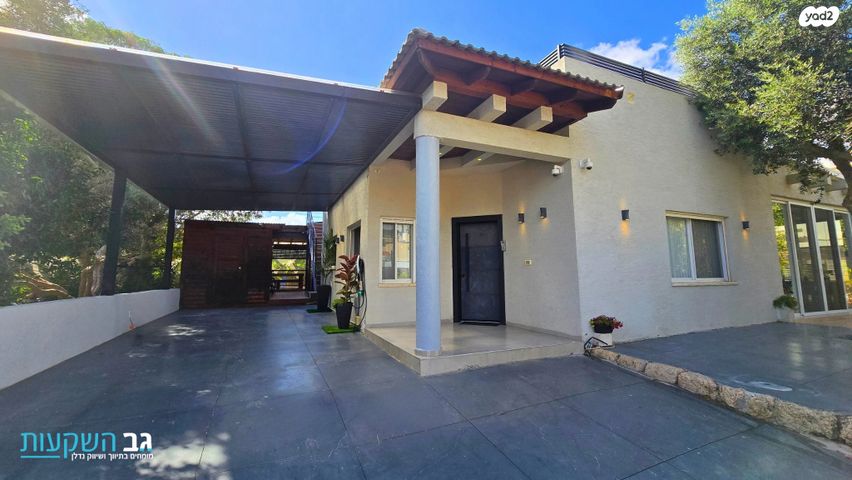 בית פרטי/ קוטג', גבע כרמל, גבע כרמל