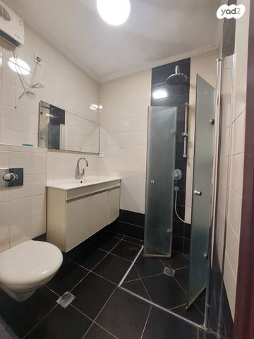 דירת גן, גני אביב, לוד