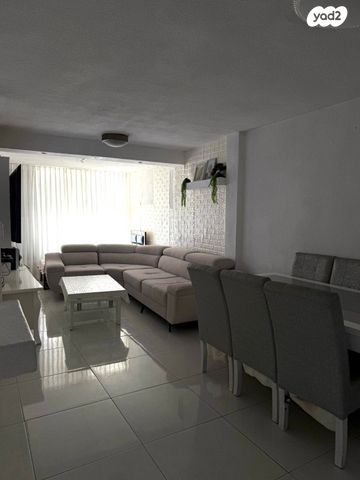 שדרות זלמן שניאור 40