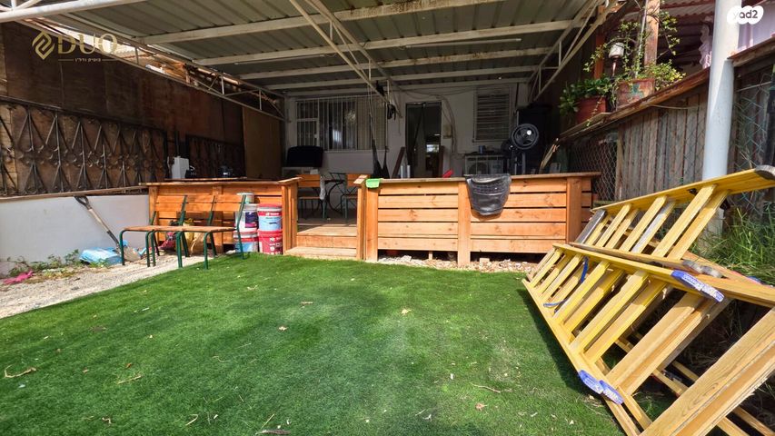 דירה, א.ד. גורדון, טירת כרמל