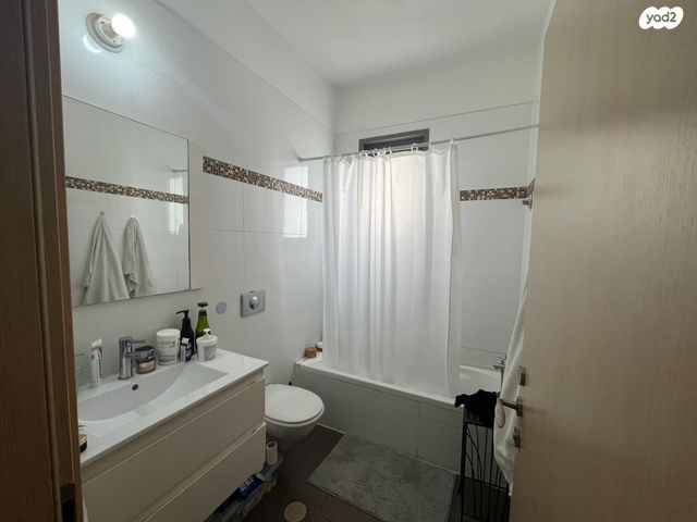 דירה, גרשון אבנר 6, ארמון הנציב, תלפיות מזרח, ירושלים