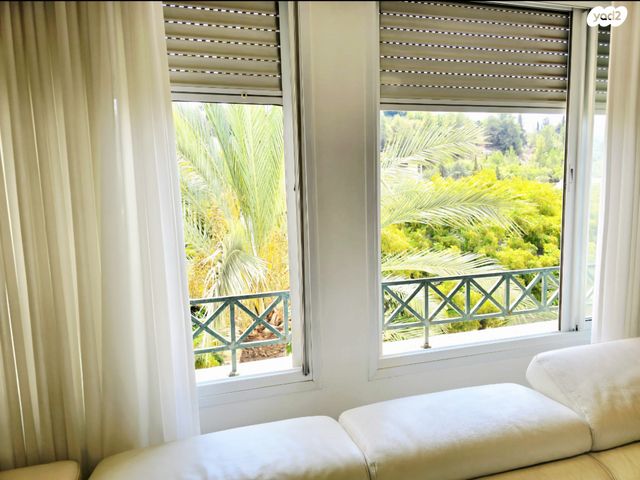 גג/ פנטהאוז, עמק החולה, מודיעין מכבים רעות