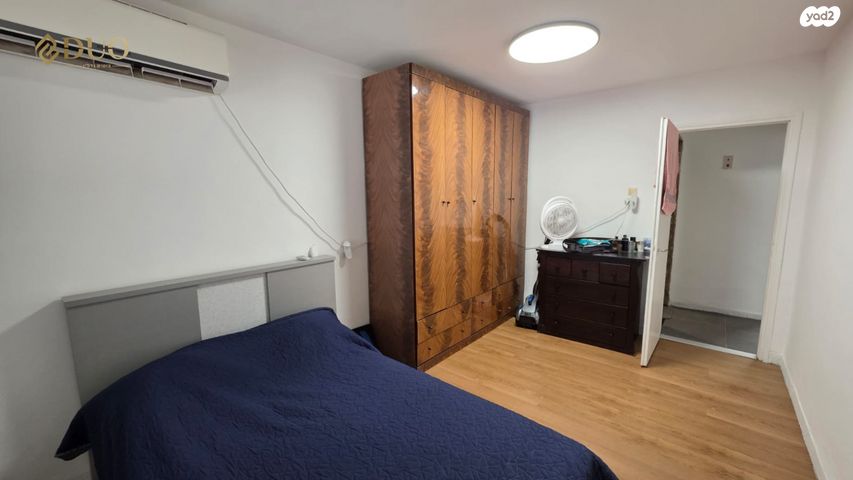 דירה, א.ד. גורדון, טירת כרמל