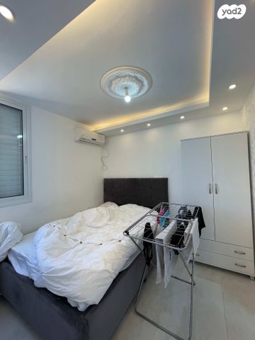 דירה, בן גוריון, אשקלון