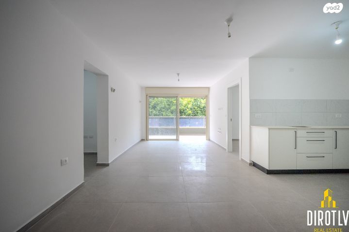 אריה אלטמן 7