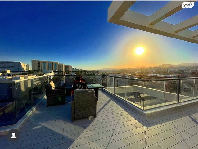 גג/ פנטהאוז