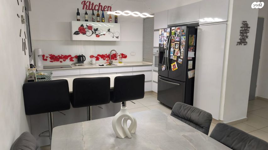 דירה, יעקב פיכמן 22, נווה זאב, נאות אילן, באר שבע