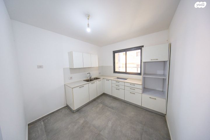 דירה, נווה שמיר רמת בית שמש ה-1, בית שמש