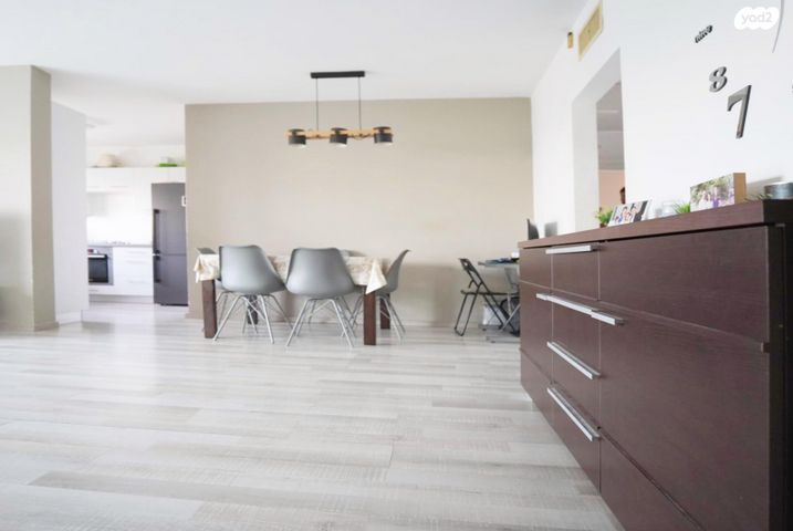 דירה, עמק האלה, הנביאים, מודיעין מכבים רעות