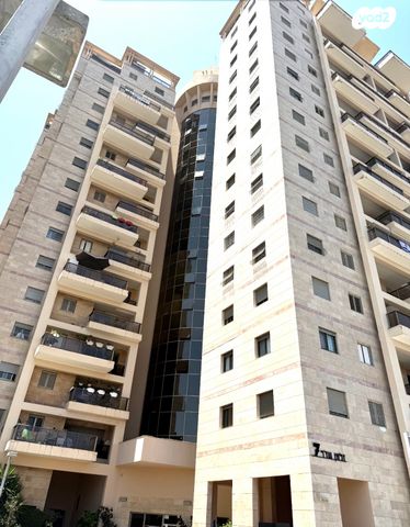 דירה, זלמן שז"ר, מתחם 200, הוד השרון