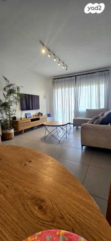 דירה, בר לב, מזכרת בתיה