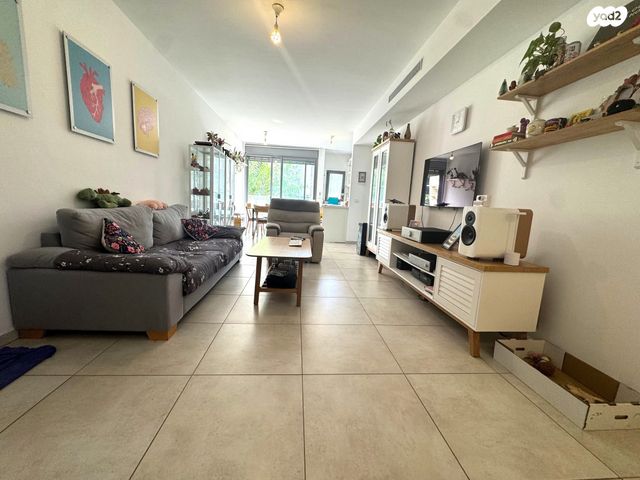 דירה, משאבים, רמתיים, הוד השרון