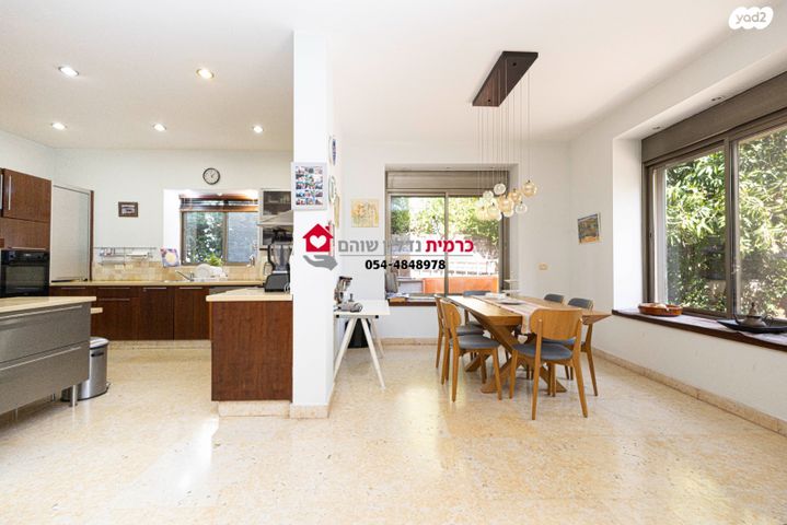 דו משפחתי, רקפות, שוהם