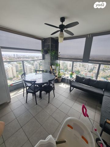 דירה, משה לוי, נאות שמיר, רמלה