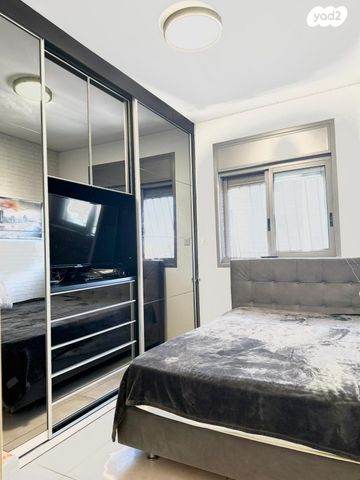 דירה, קרית אילון, חולון