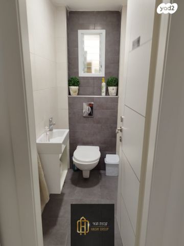 דירת גן, הכרמל 4, נאות יצחק רבין, רמלה