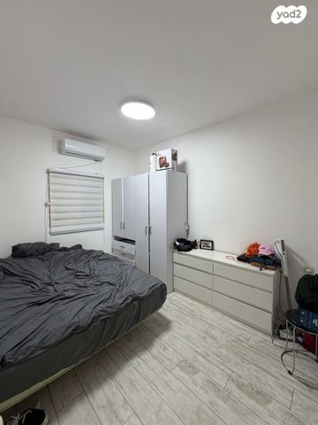 גג/ פנטהאוז, זרובבל 8, דרום מערב ותיק, בת ים