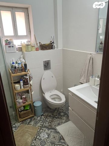 דירה, מגדל המנורה, אבני חן, מודיעין מכבים רעות