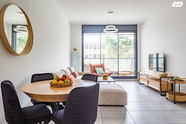 דירה, קרליבך 4, גני שרונה, קרית הממשלה, תל אביב יפו