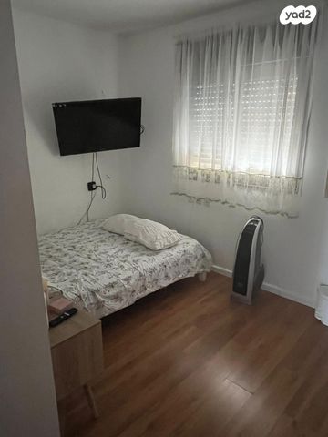 דירה, מגדל המנורה, אבני חן, מודיעין מכבים רעות