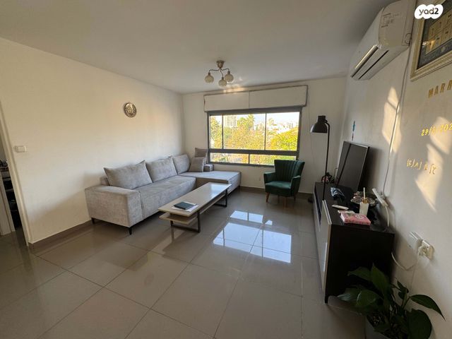 דירה, כרמיאל